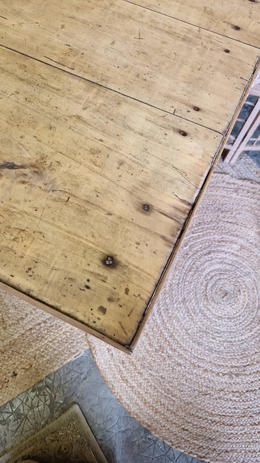 Farmhouse table