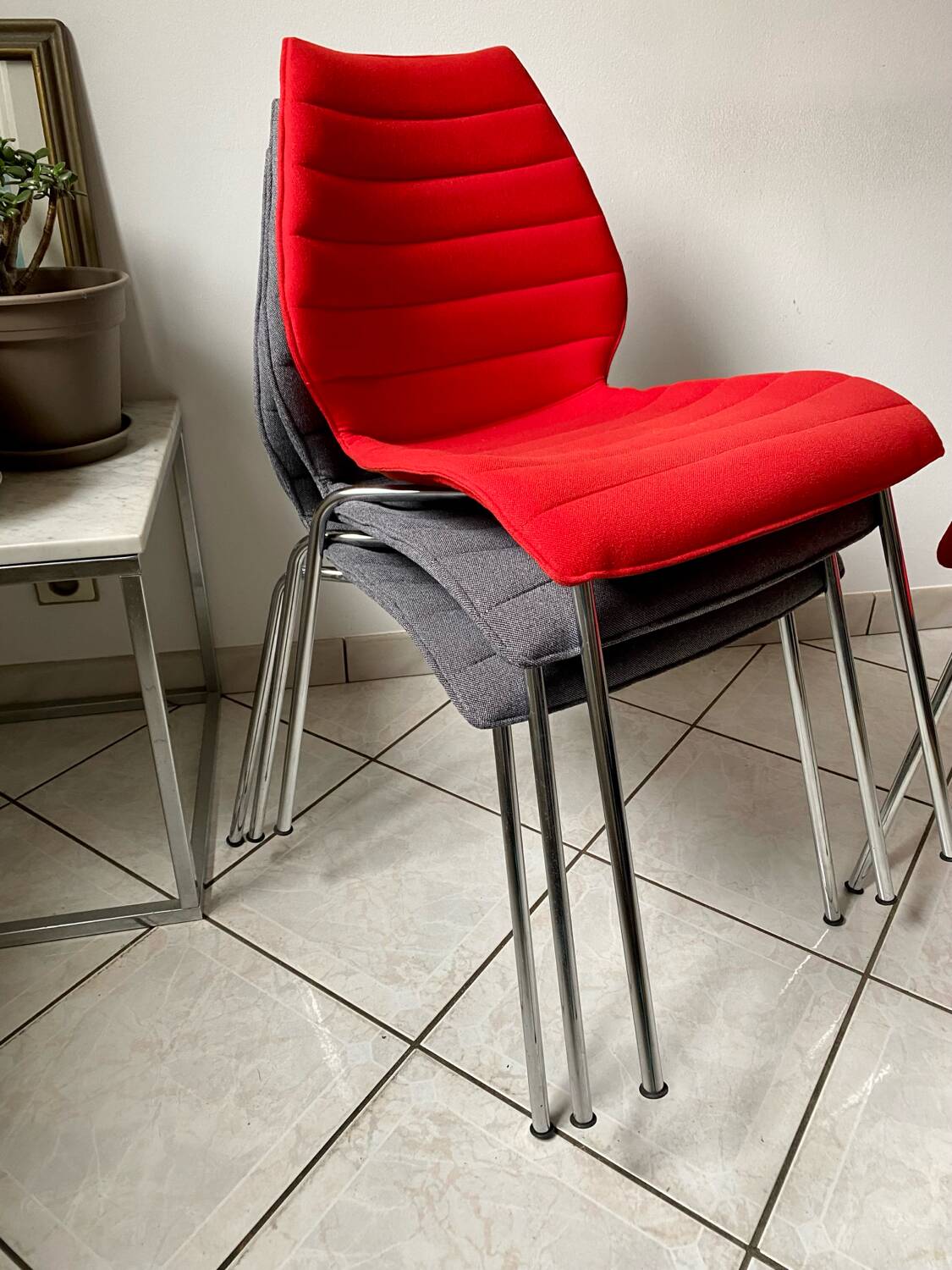 Pair of Mauï soft kartell red chair design Vico Magistretti