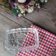 Beurrier en verre moulé