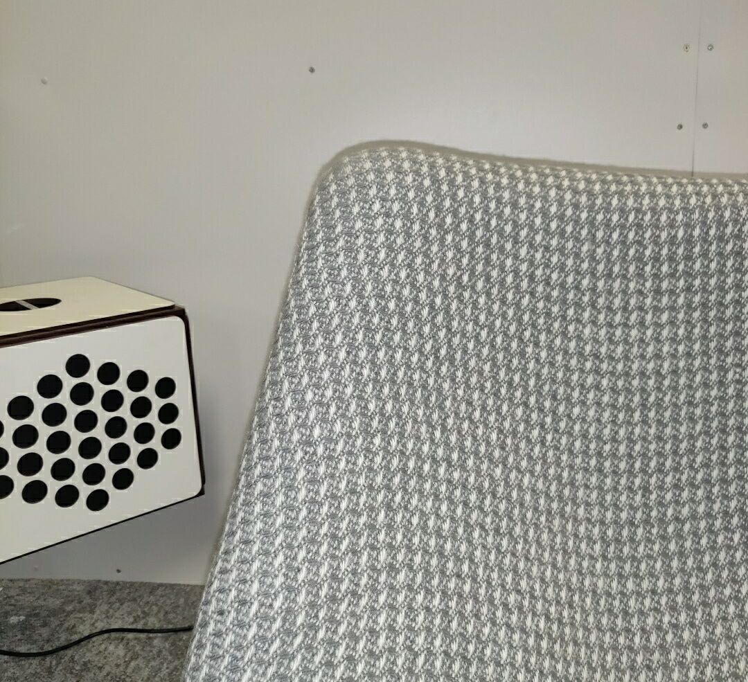 Pierre Paulin Oyster chair by Artifort