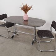 Table danoise en pierre, années 1980
