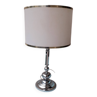 Chrome metal lamp