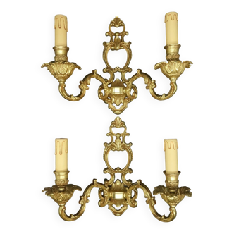 Pair of imposing 2-light Baroque / Rococo style wall lights - bronze