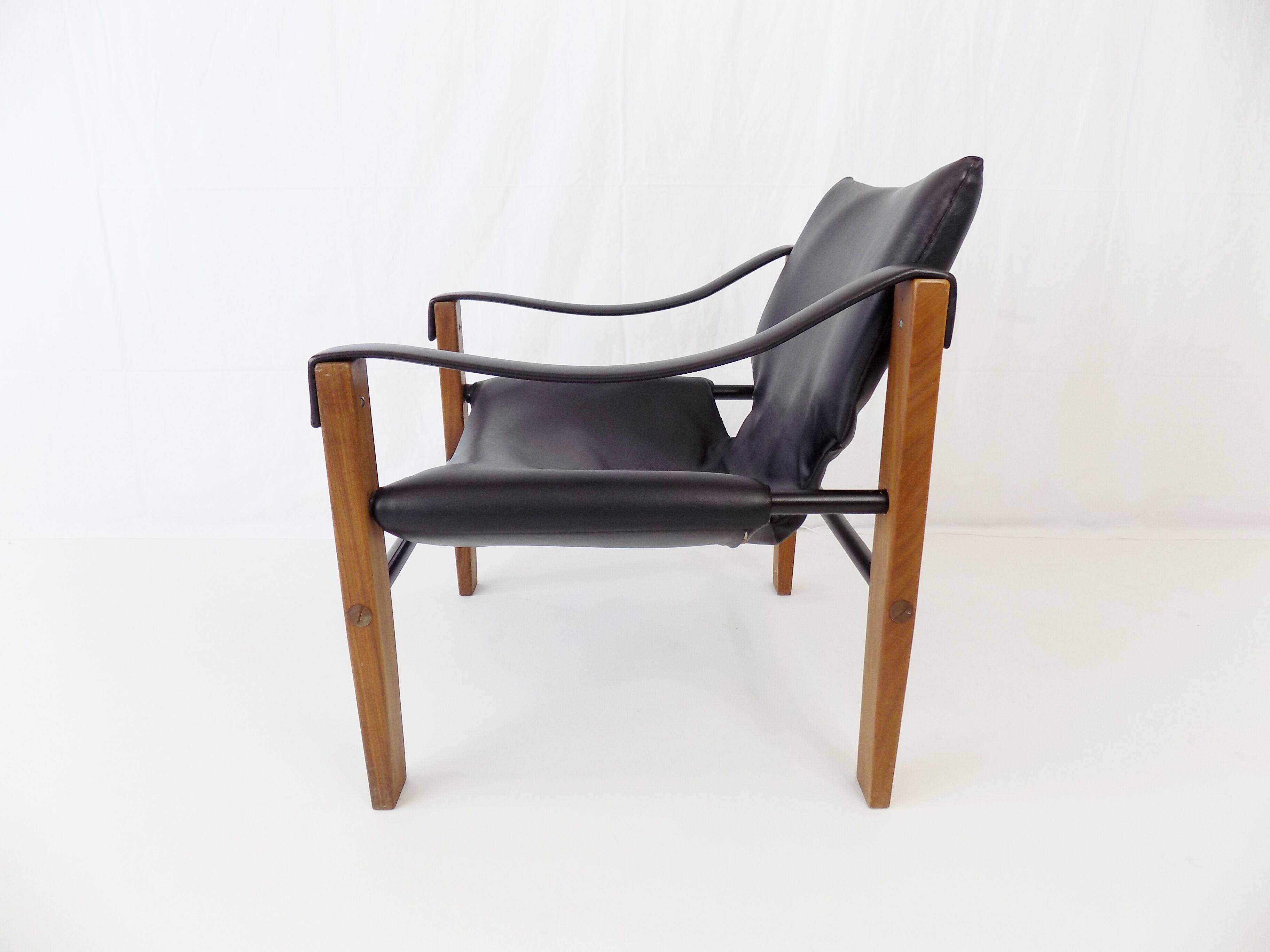 Arkana Set of 2 Safari Chairs by Maurice Burke