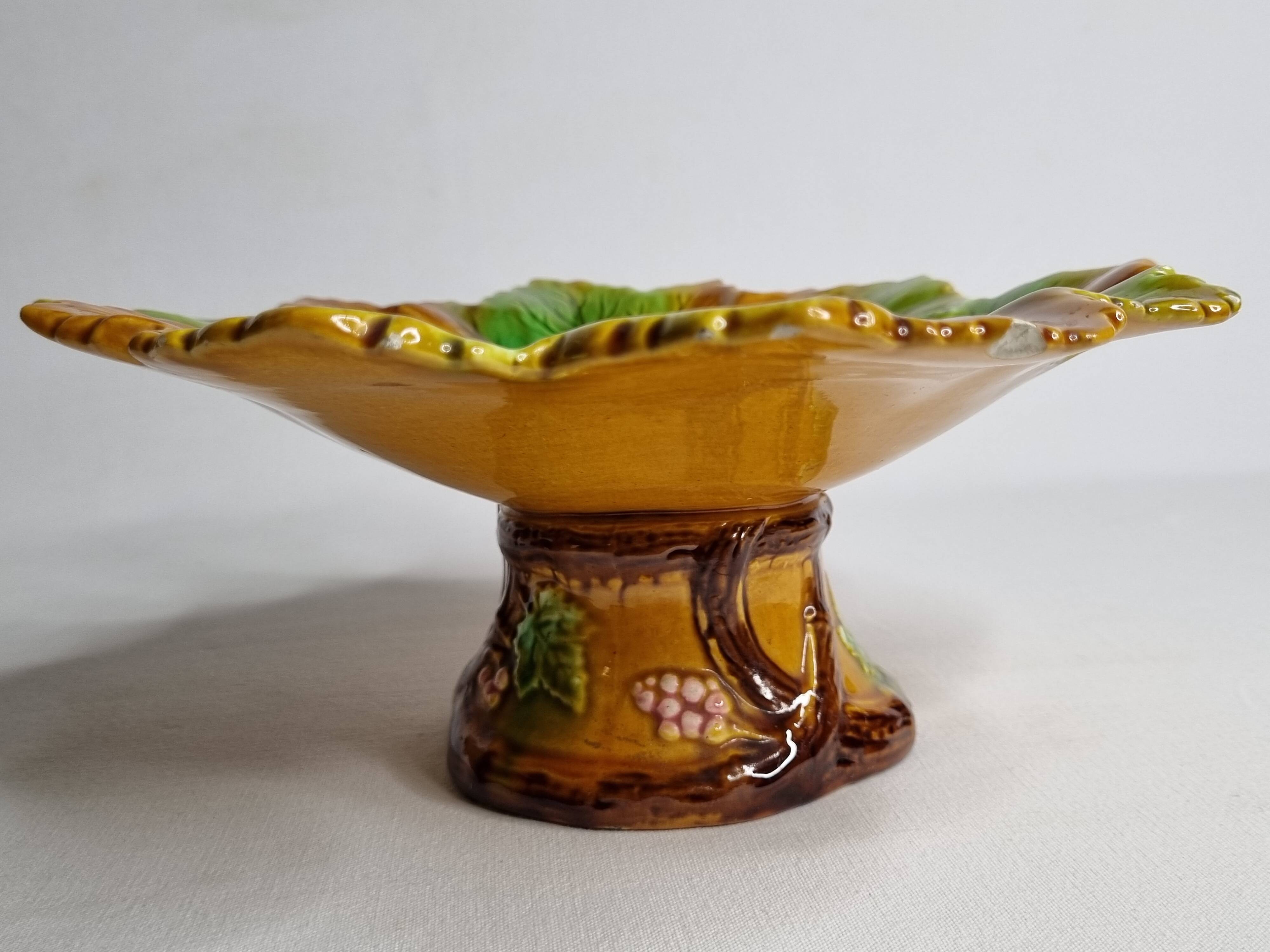 Old Villeroy and Boch compotier, decorated with green and ocher vine leaves, 1900