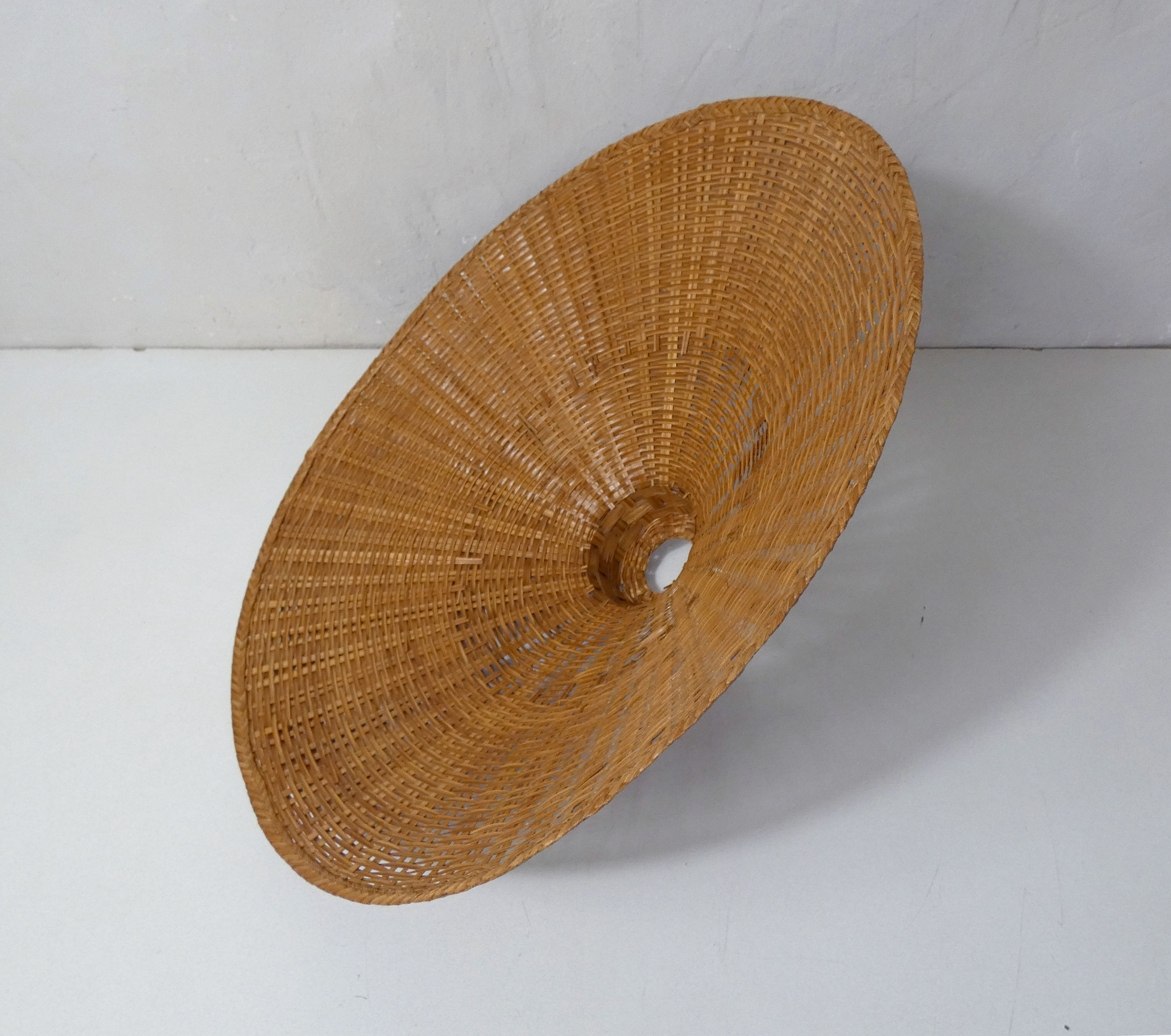 Vintage rattan pendant lamp