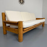Canapé en pin massif et bouclette design scandinave des années 70