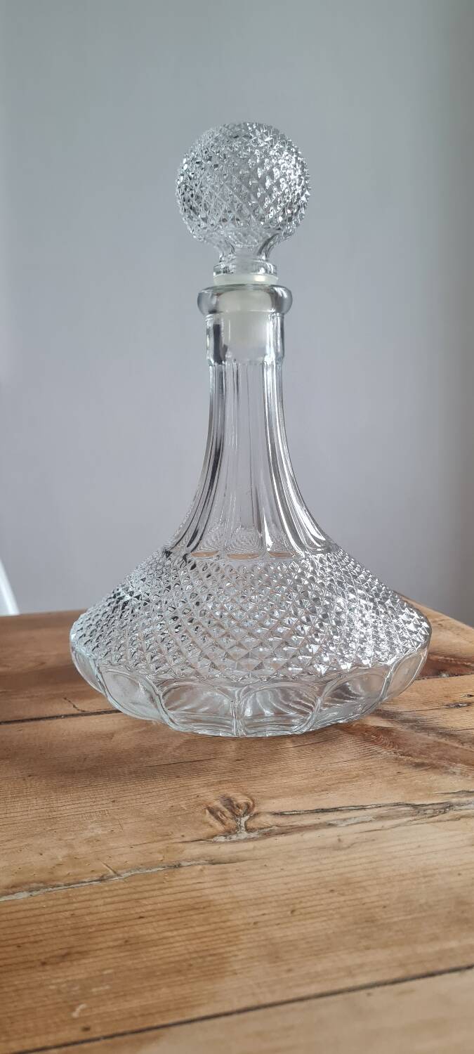 Chiseled decanter