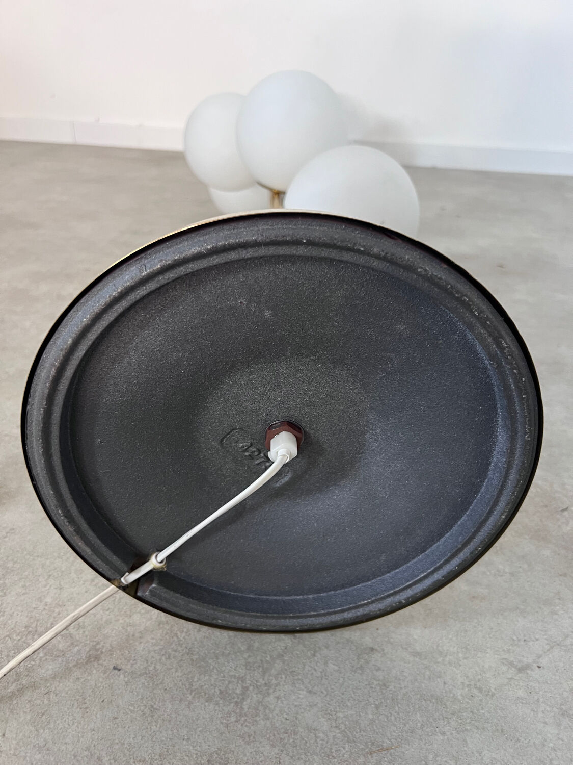 Old floor lamp in brass and opaline design from the 70s Max Bill lamp