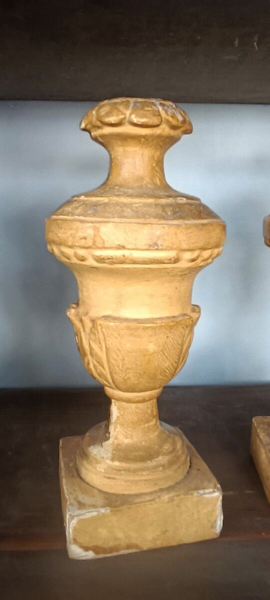 Paire de chandeliers anciens à support palme, Toscane, début du XIXe siècle