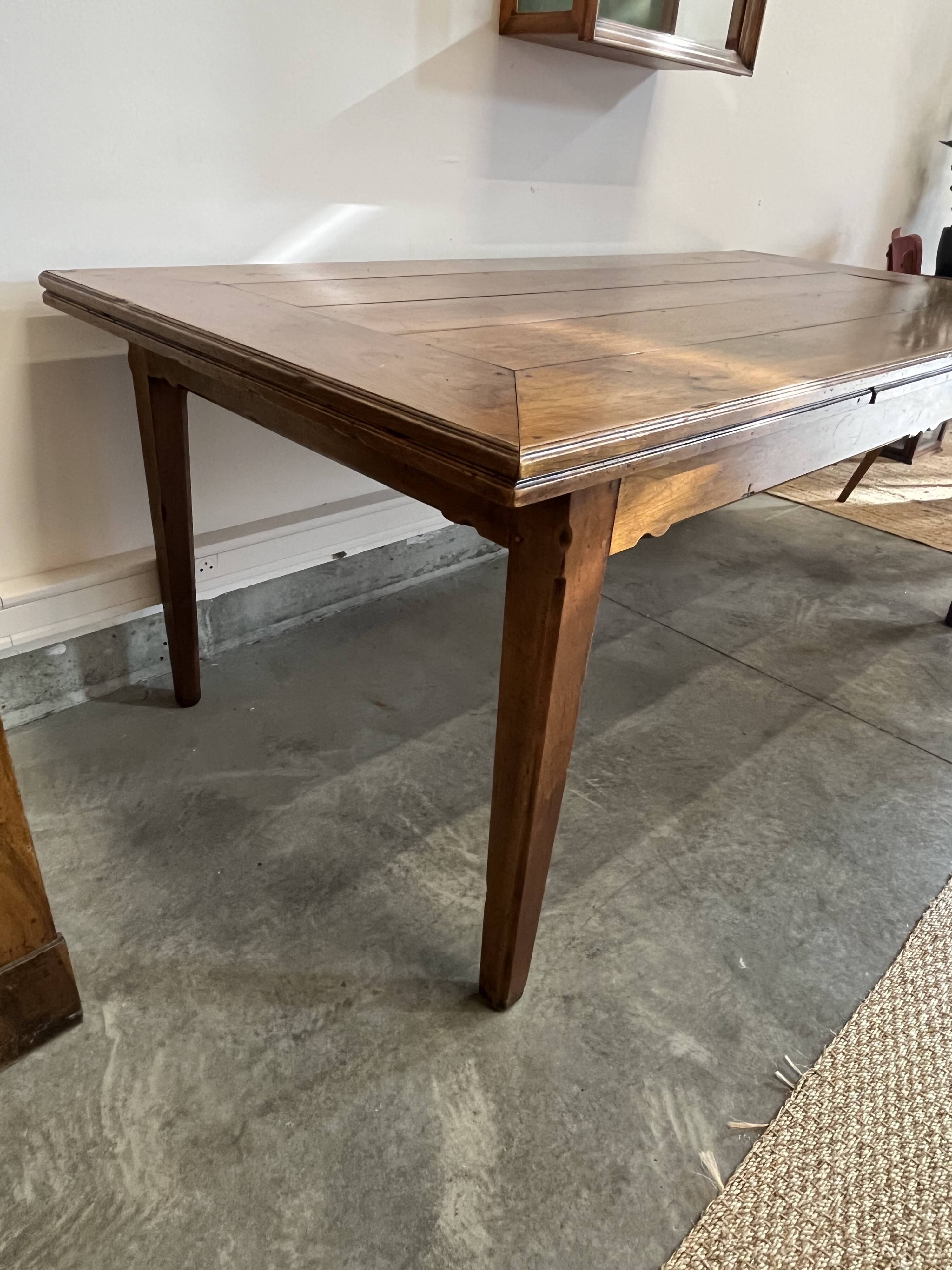 12-person farmhouse table, rustic solid wood 666001