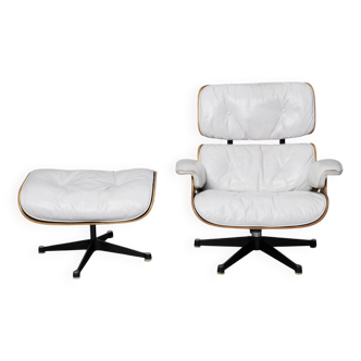 Herman Miller Lounge Chair and Ottoman Charles & Ray Eames