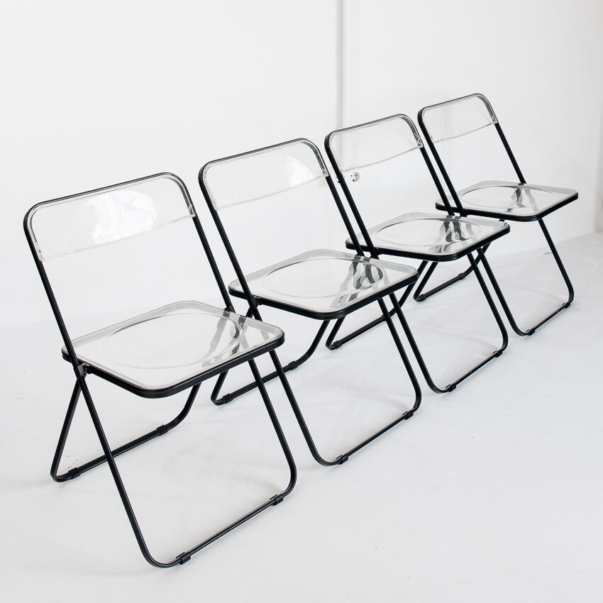 Set of 4 vintage folding chairs published by Stua, Spain 1980.