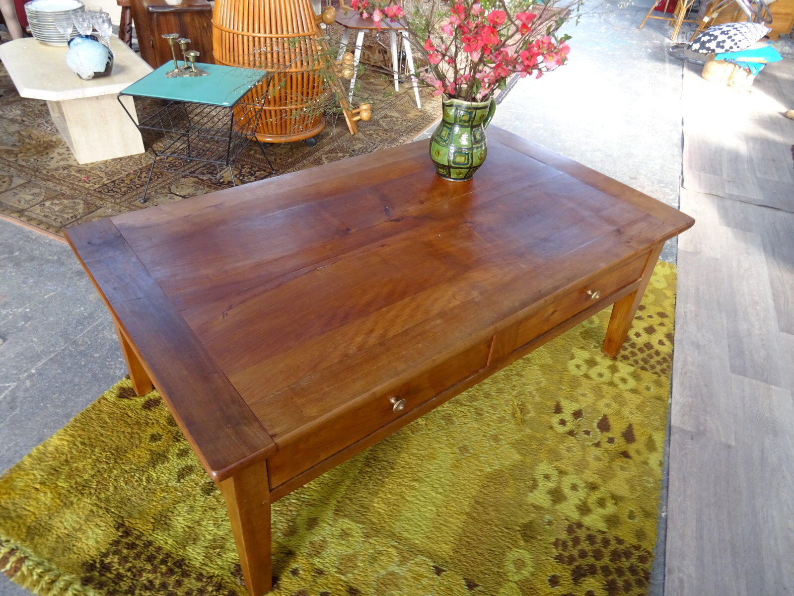 "Farm" drawers coffee table on both sides