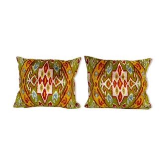 Pair of cushions