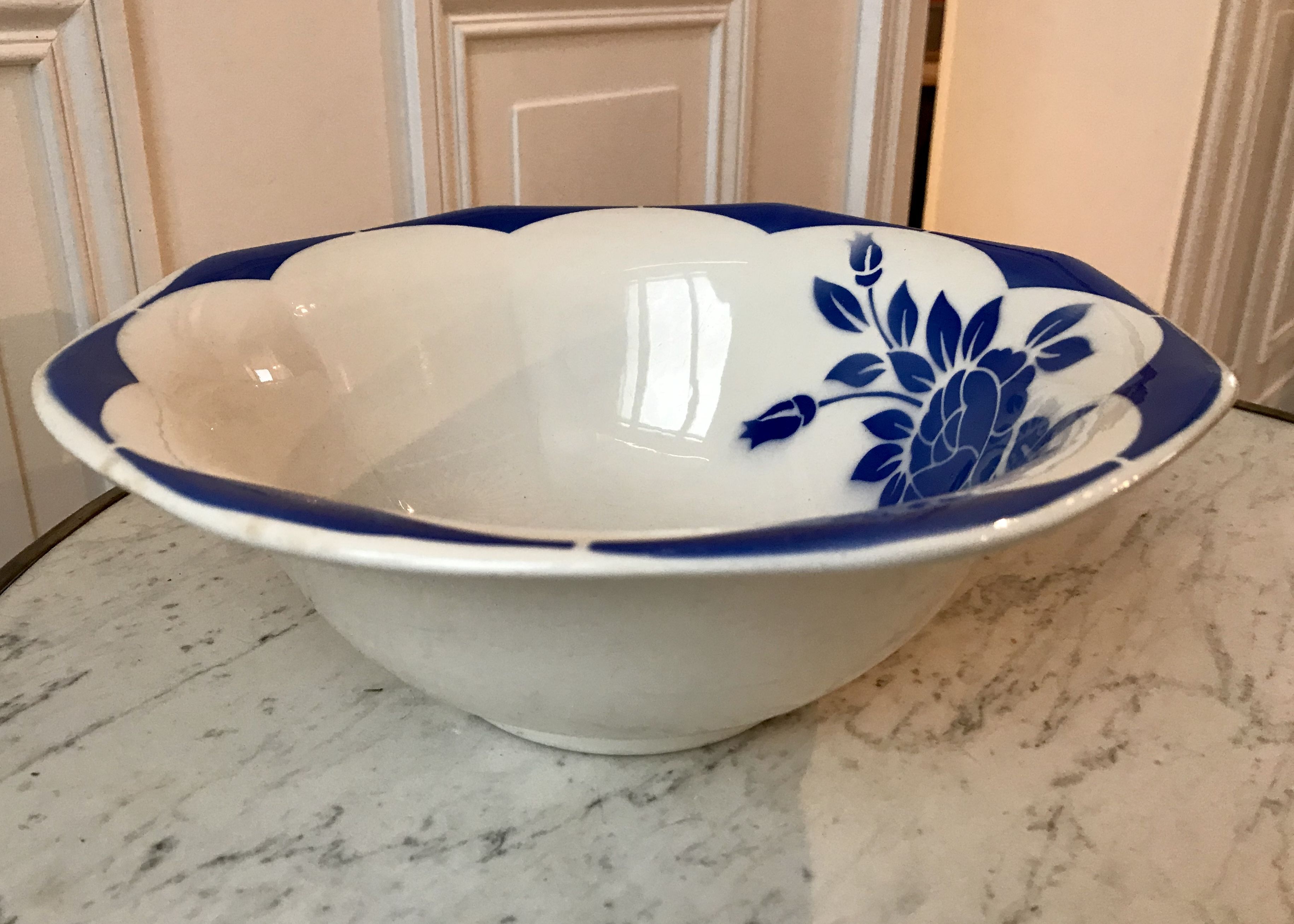 Salad bowl Digoin Sarreguemines Corsica blue 40s-50s