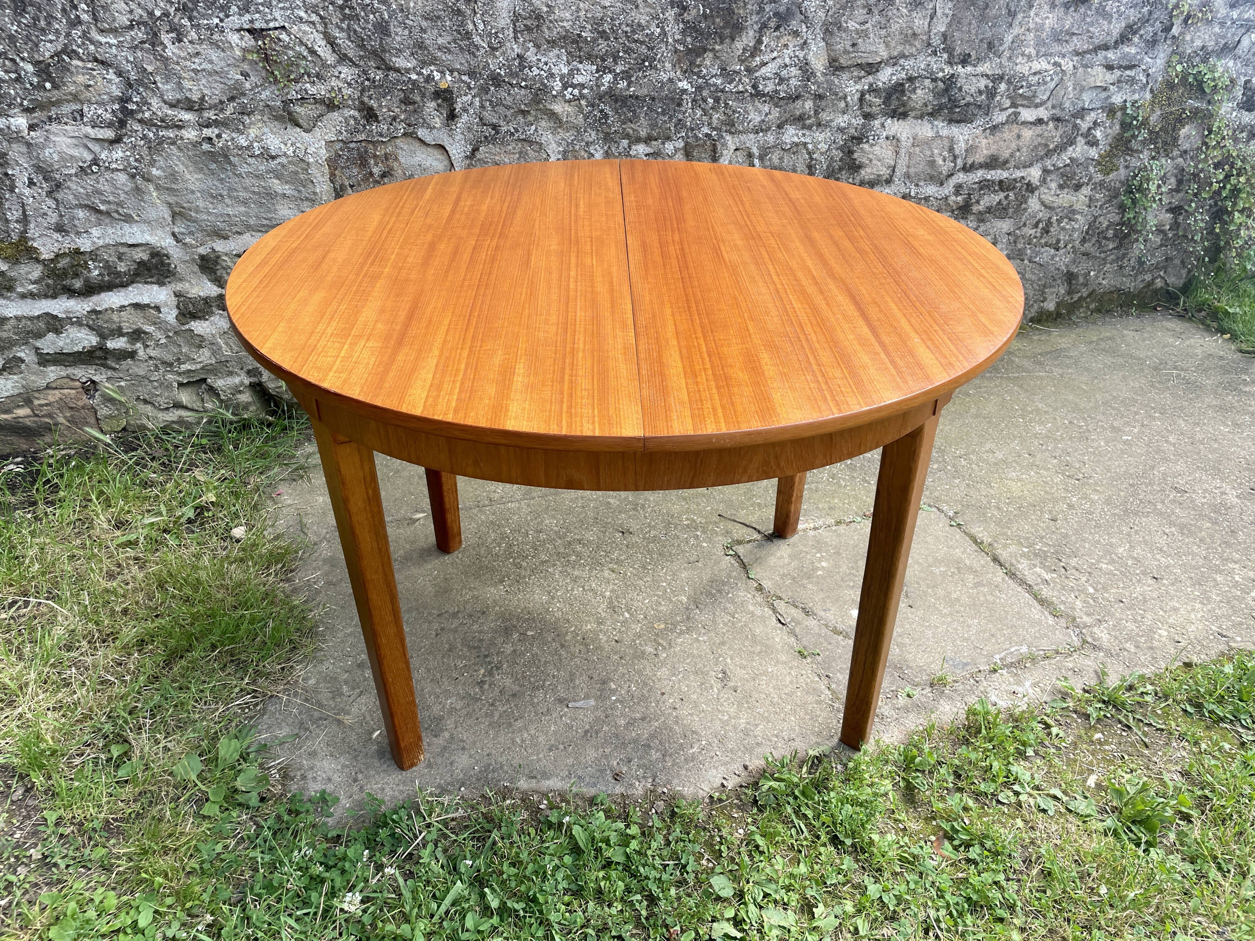 Scandinavian butterfly round table 1960