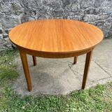 Scandinavian butterfly round table 1960