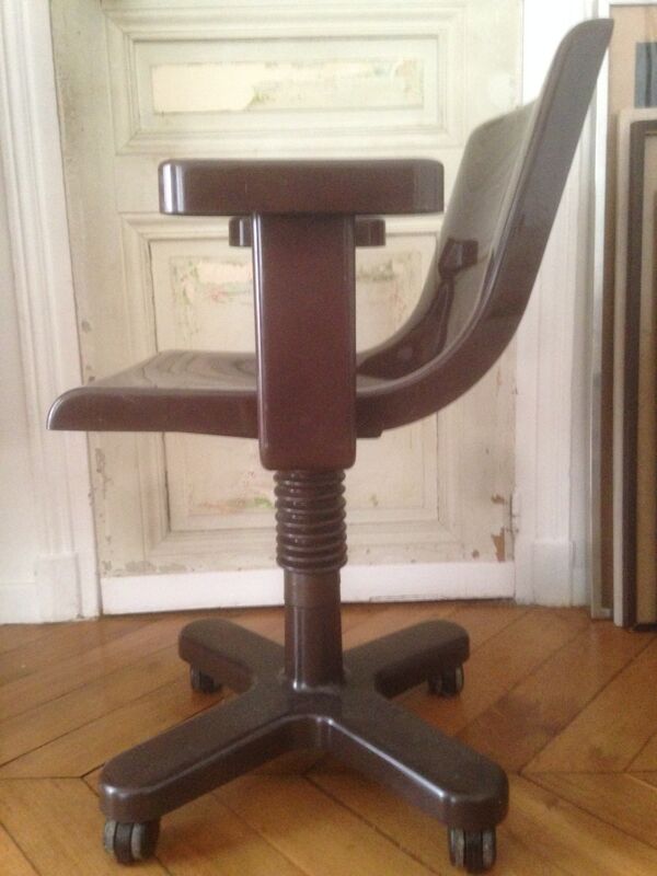 Chaise marron en métal et en plastique par Ettore Sottsass pour Olivetti Synthesis