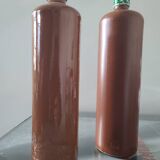 Set of 2 mesh stoneware bottles