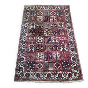 Handmade Bachtiar Persian rug 320x215cm