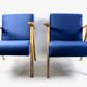 Fauteuils en velours bleu 1970