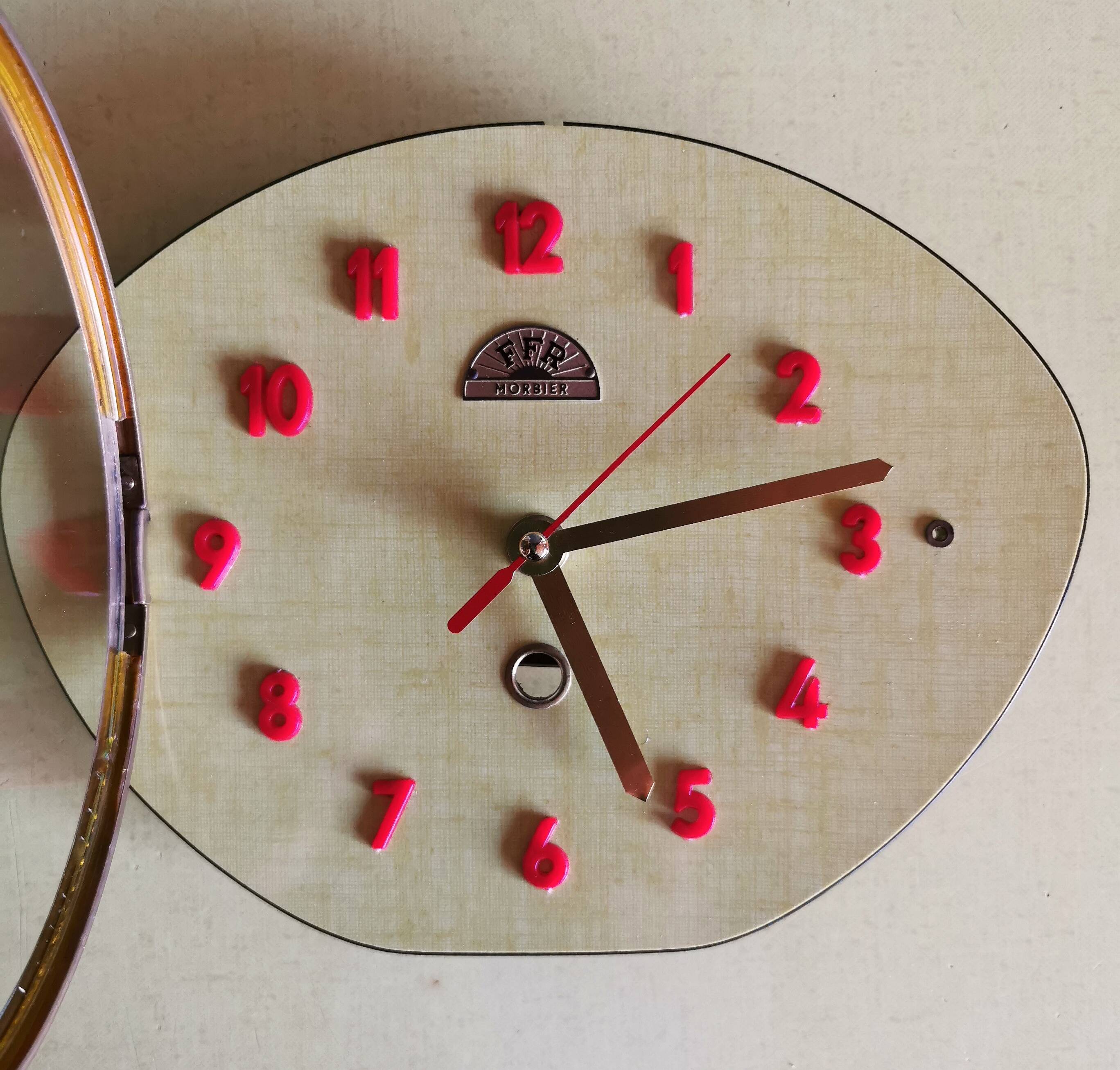 Vintage formica clock silent wall pendulum "FFR Morbier yellow red"