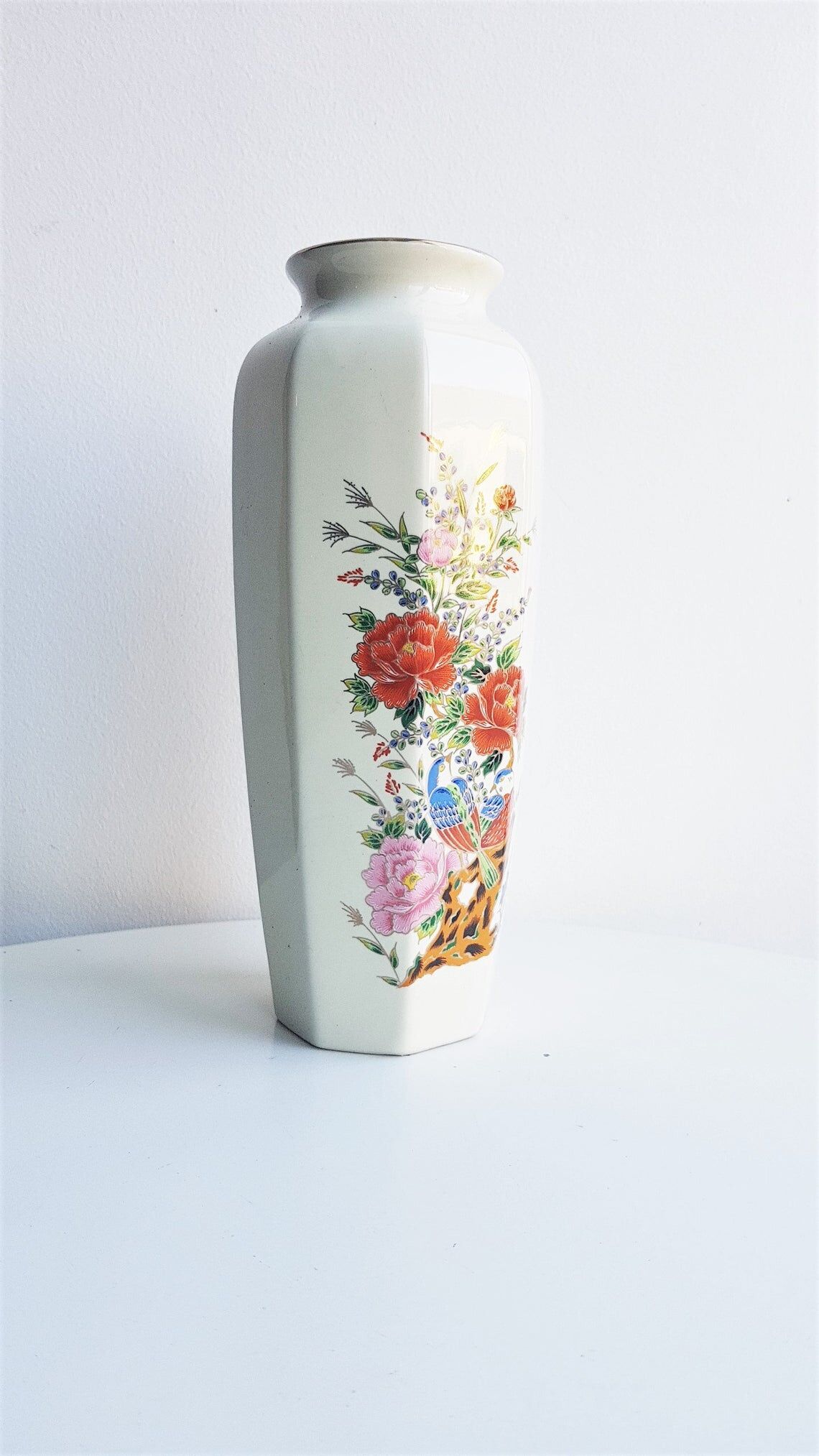 Ceramic vase