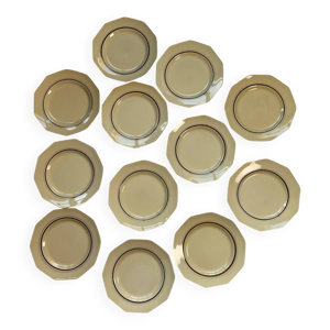 assiettes terre de fer