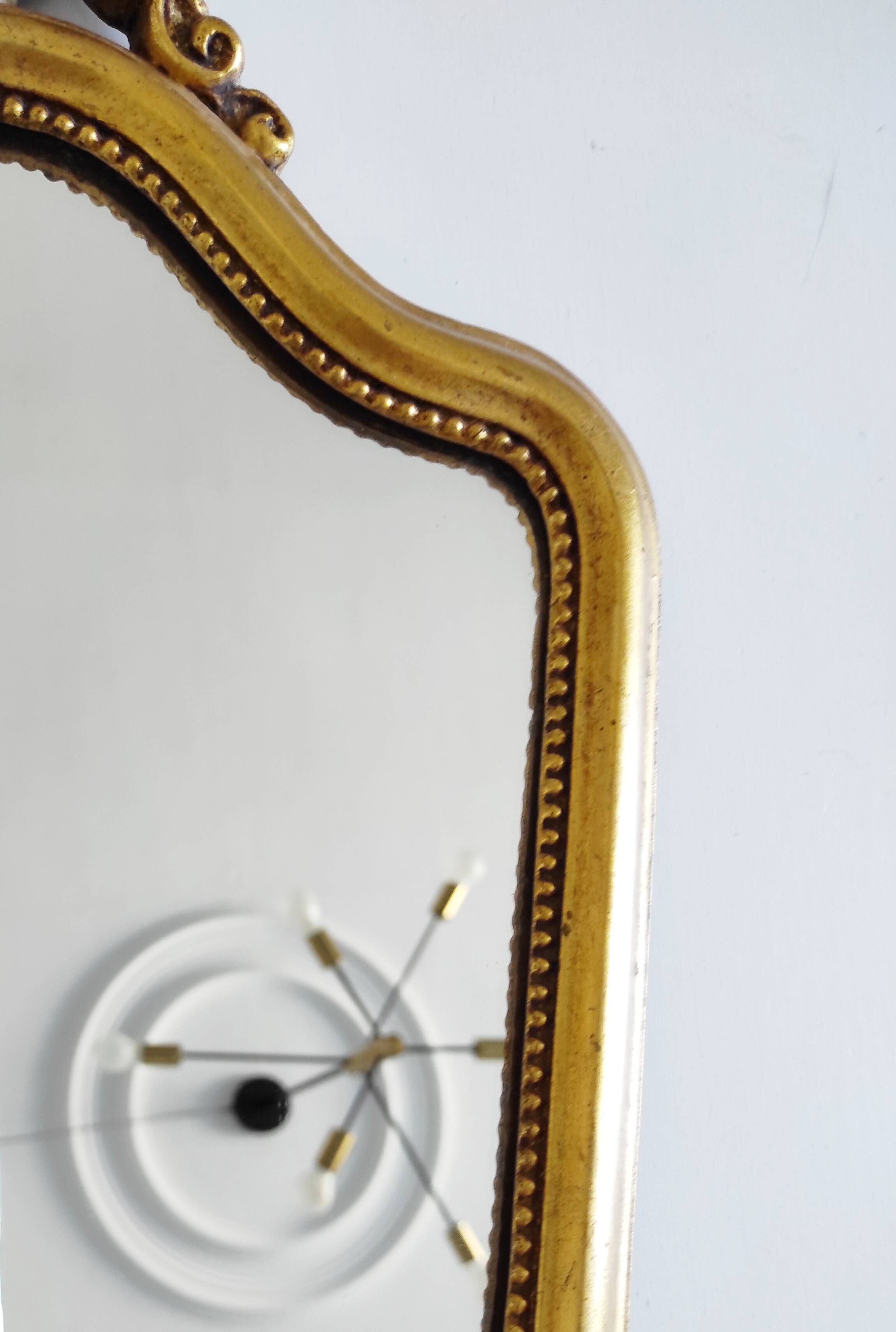 Gold mirror 38.5 x 26 cm
