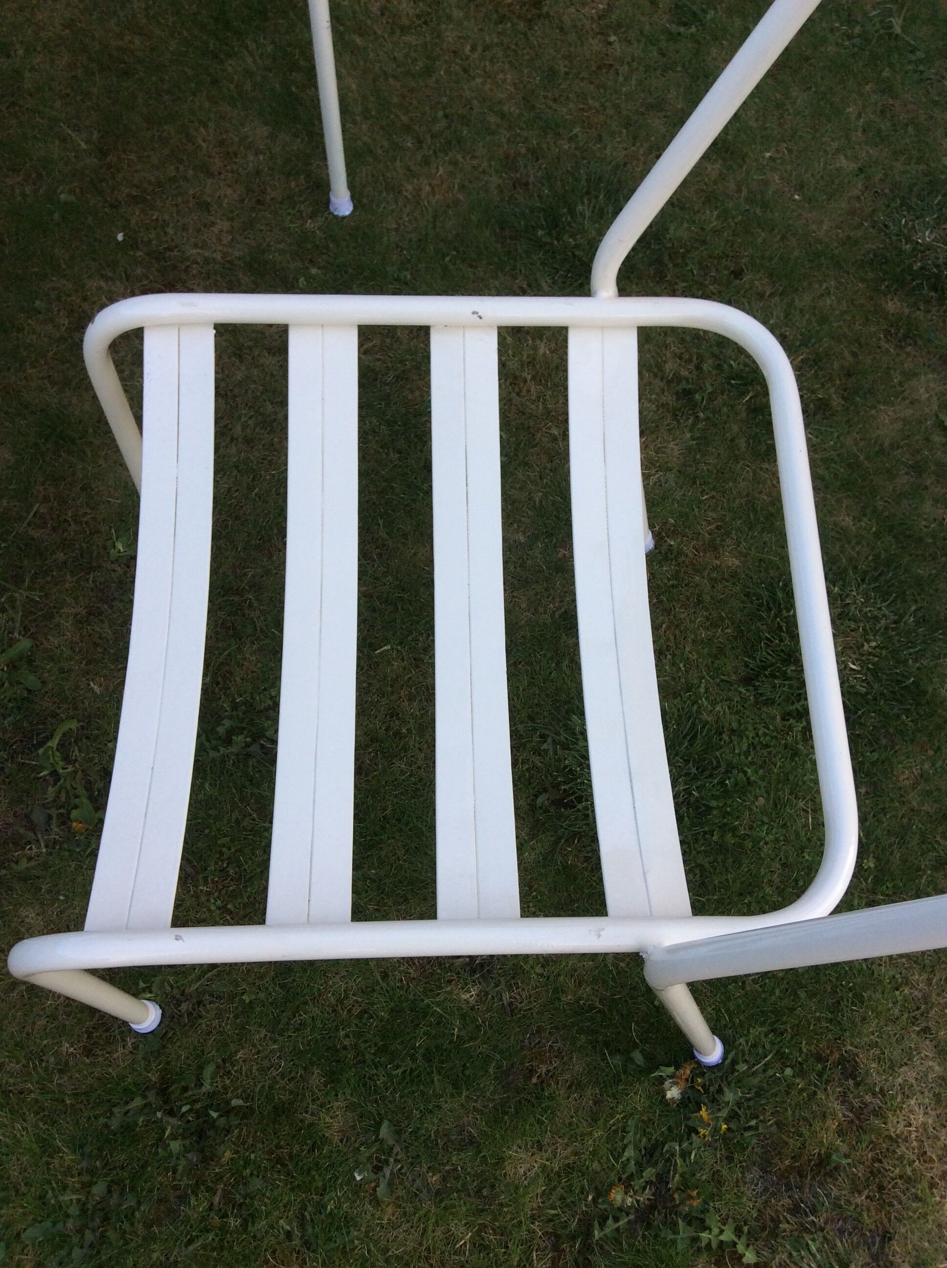 4 metal bistro terrace chairs