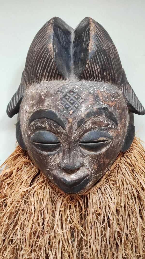 Masque tribal punu, Gabon