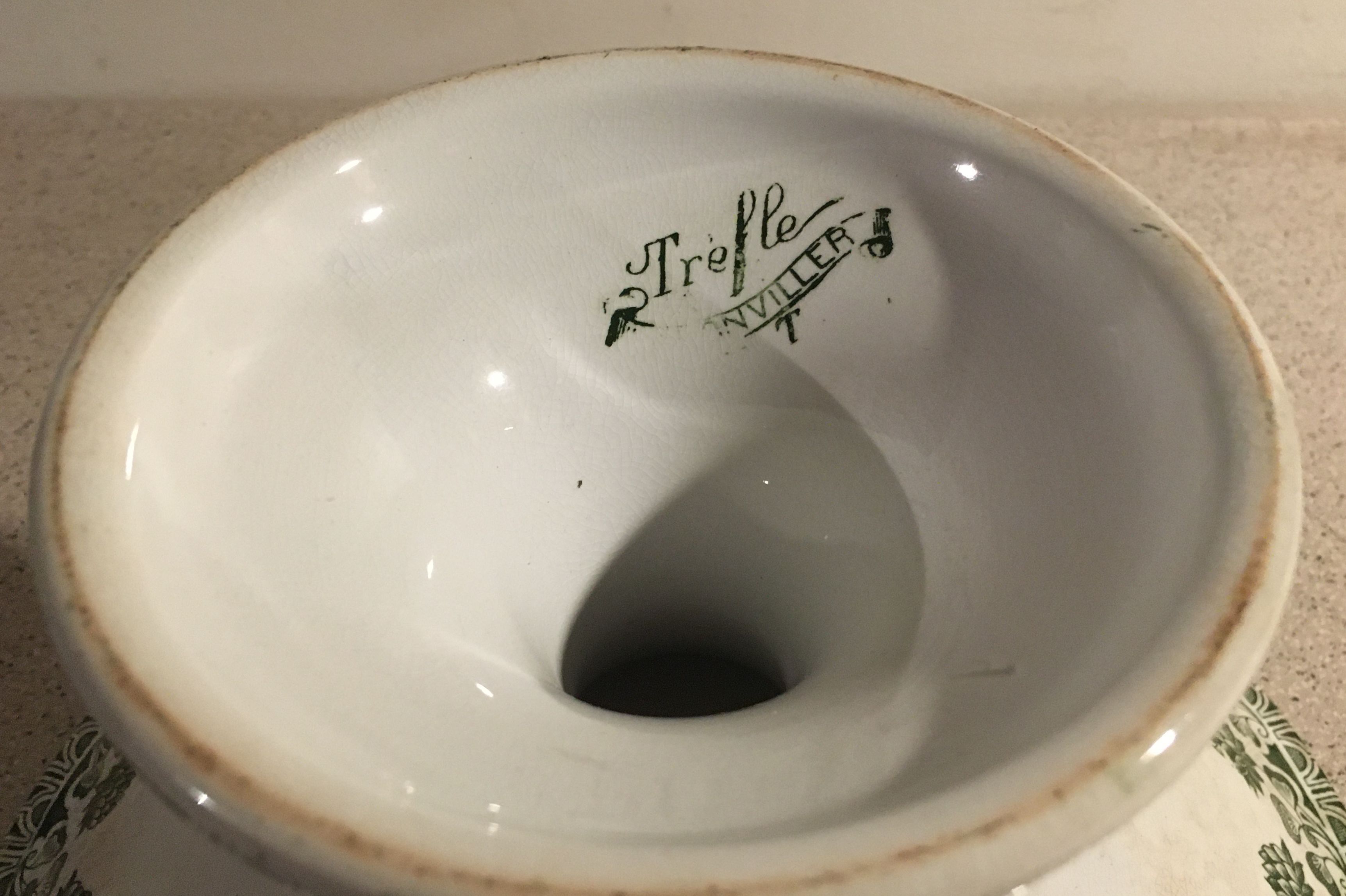 Faience fruit cup Badonviller Clover