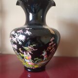 Mano vase