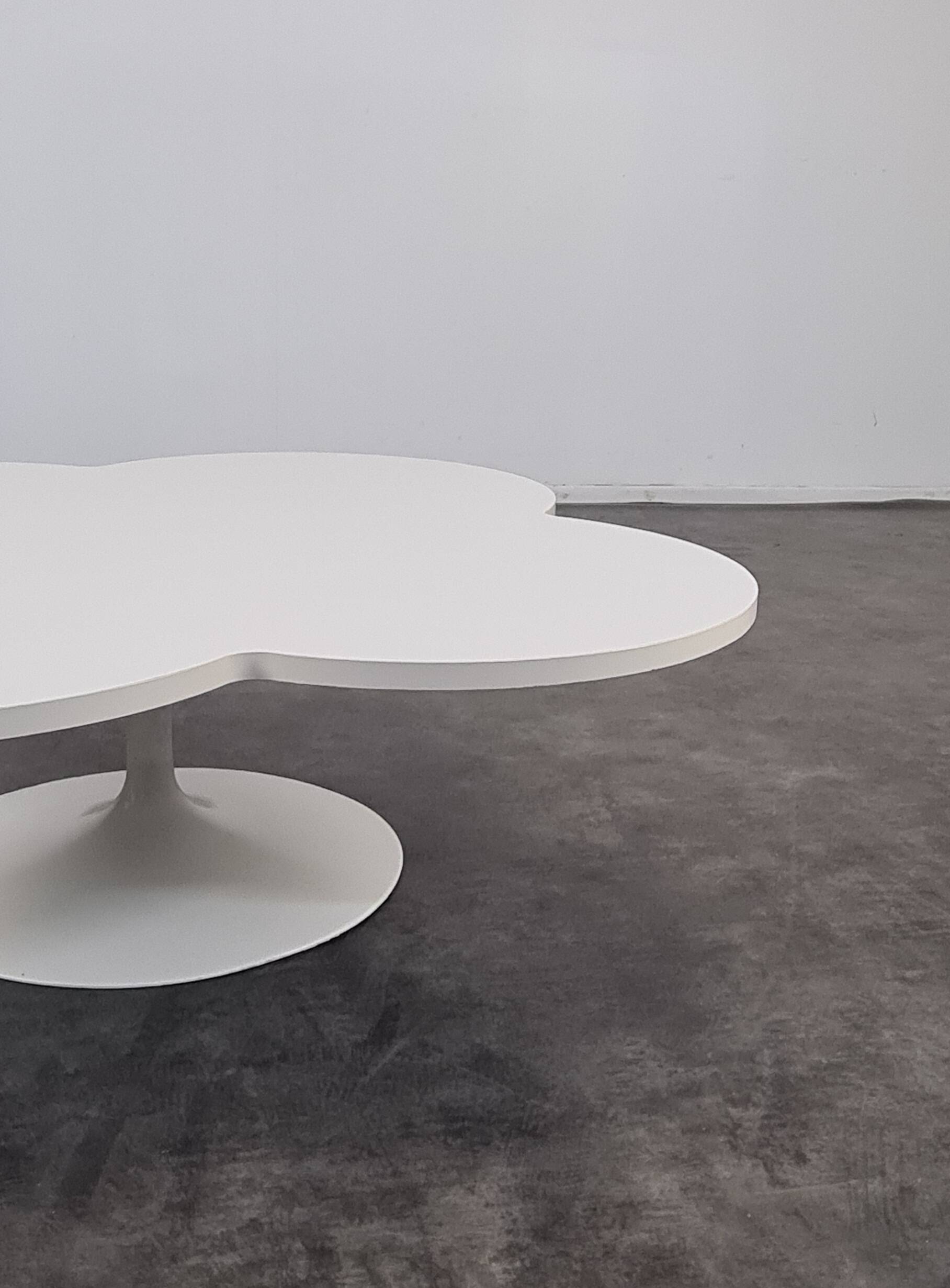 Table basse cloud de kho Liang Le pour Artifort