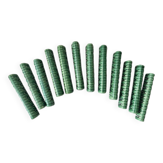 12 knife holders in green slip