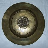 Chinese plate in bronze