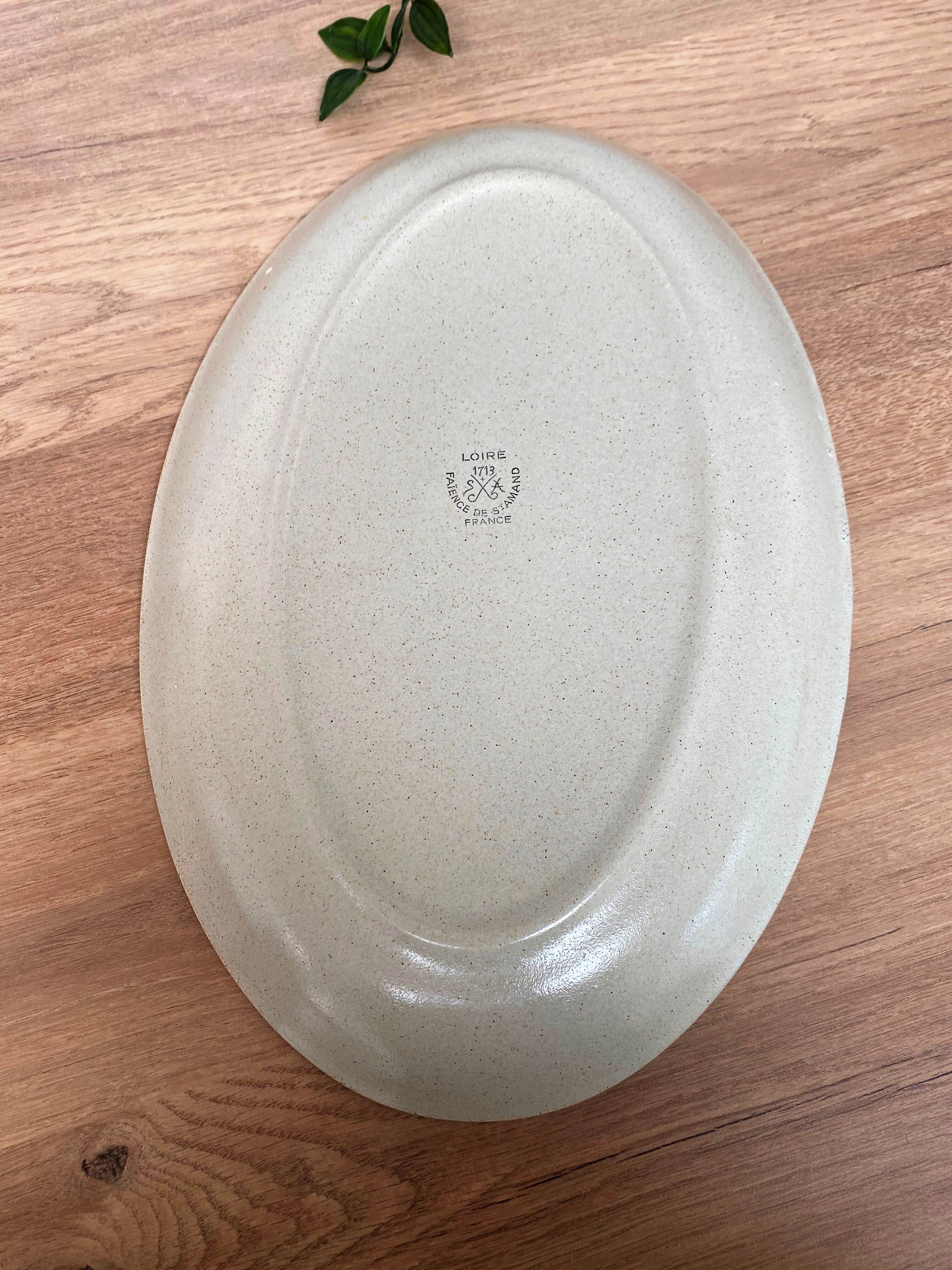 St Amand model oval earthenware dish