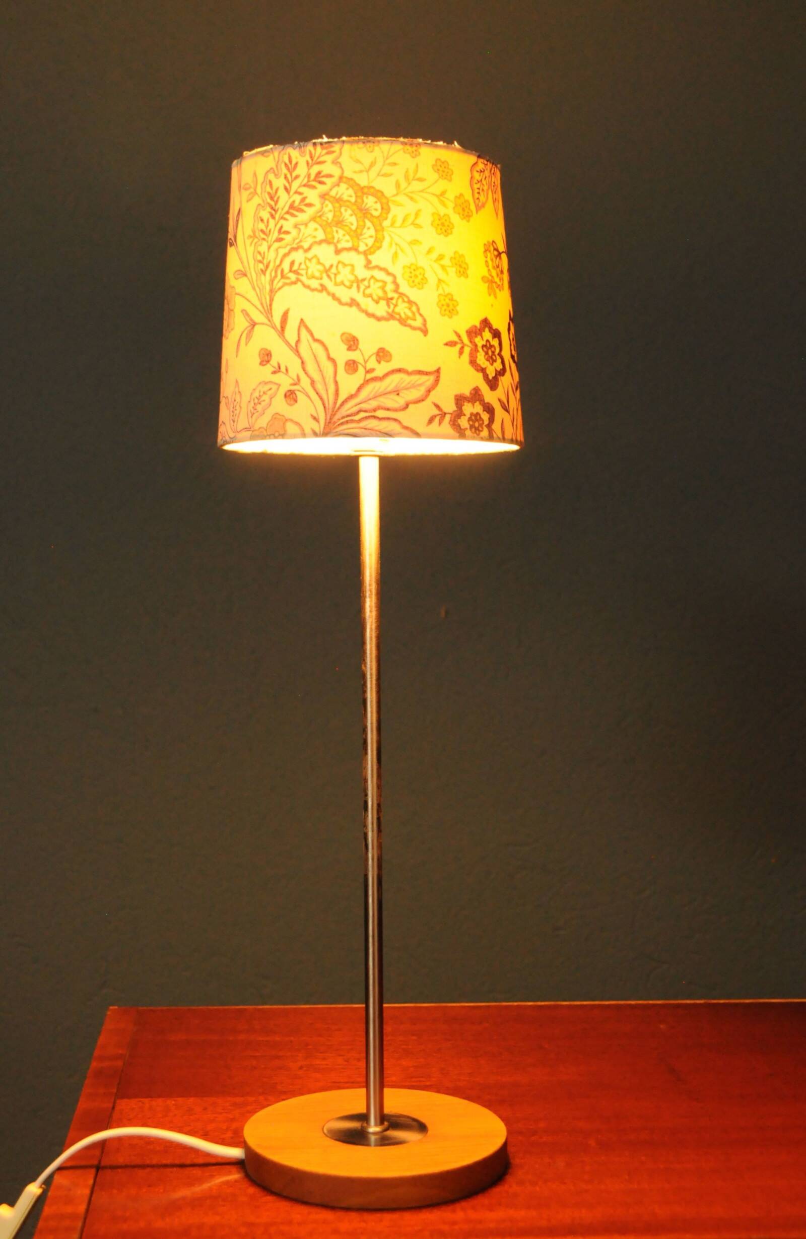Lampe danoise moderne du milieu du siècle