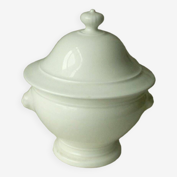 Bouillon soup tureen in white Paris porcelain