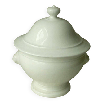 Bouillon soup tureen in white Paris porcelain