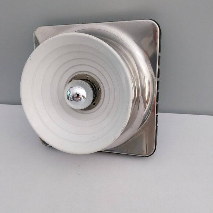 Italian wall light from the 70s