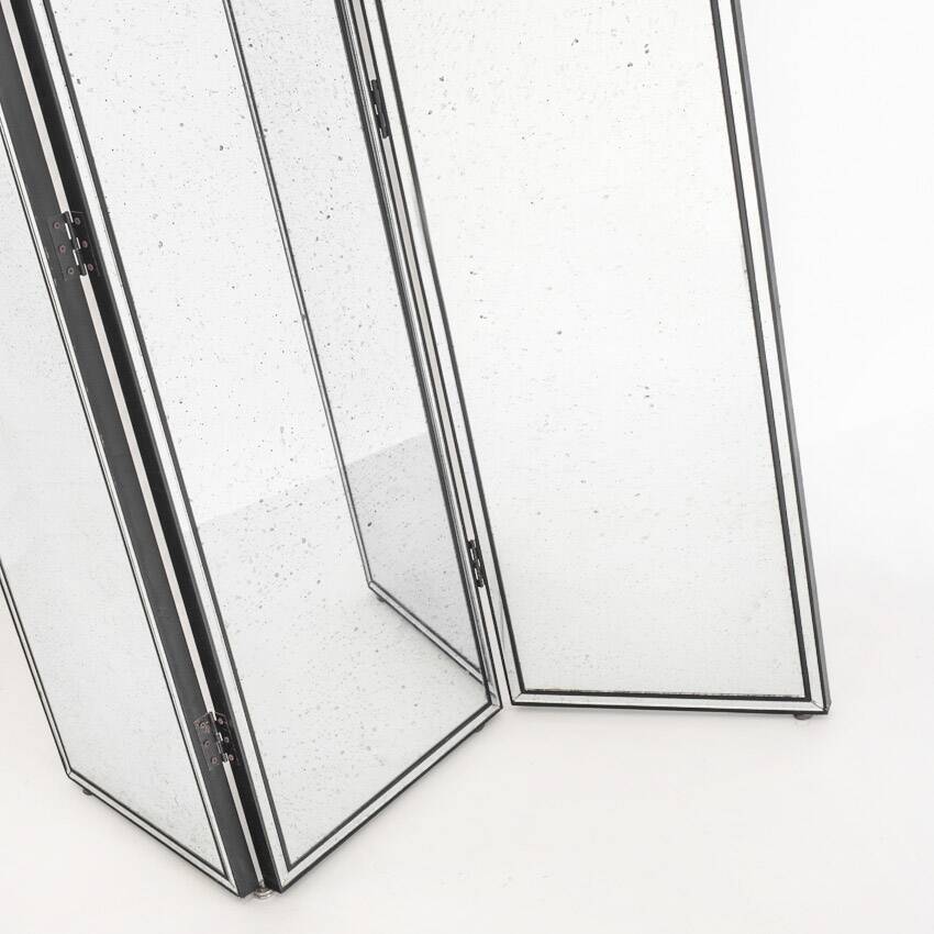 Wooden screens and aged mirror. Three units that can be connected to each other.