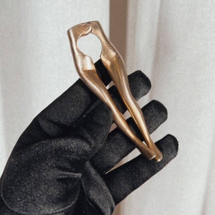 Brass nutcracker “les belles gambettes”