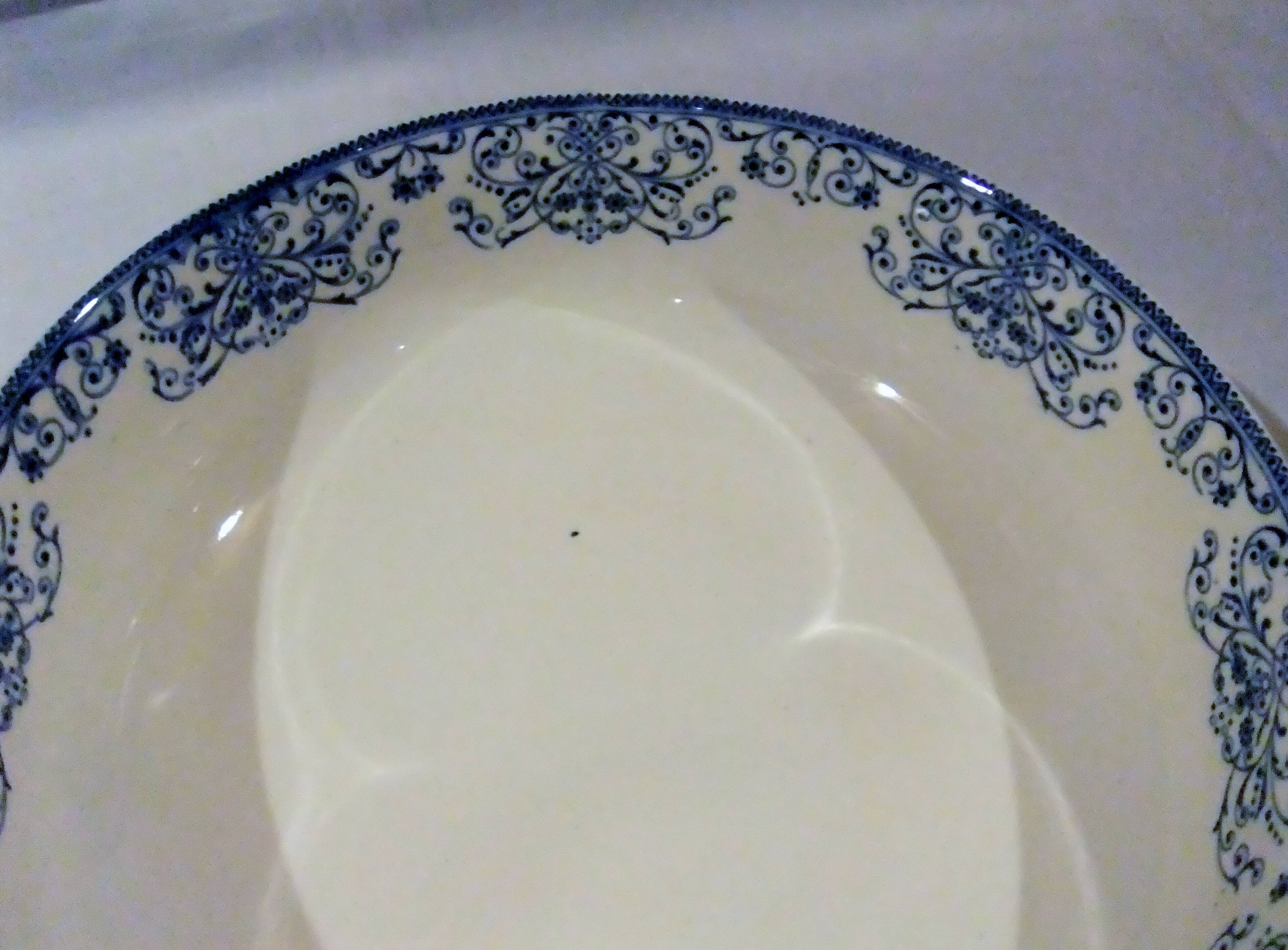 Old salad bowl Boulenger Choisy Le Roi earthenware art Moustiers