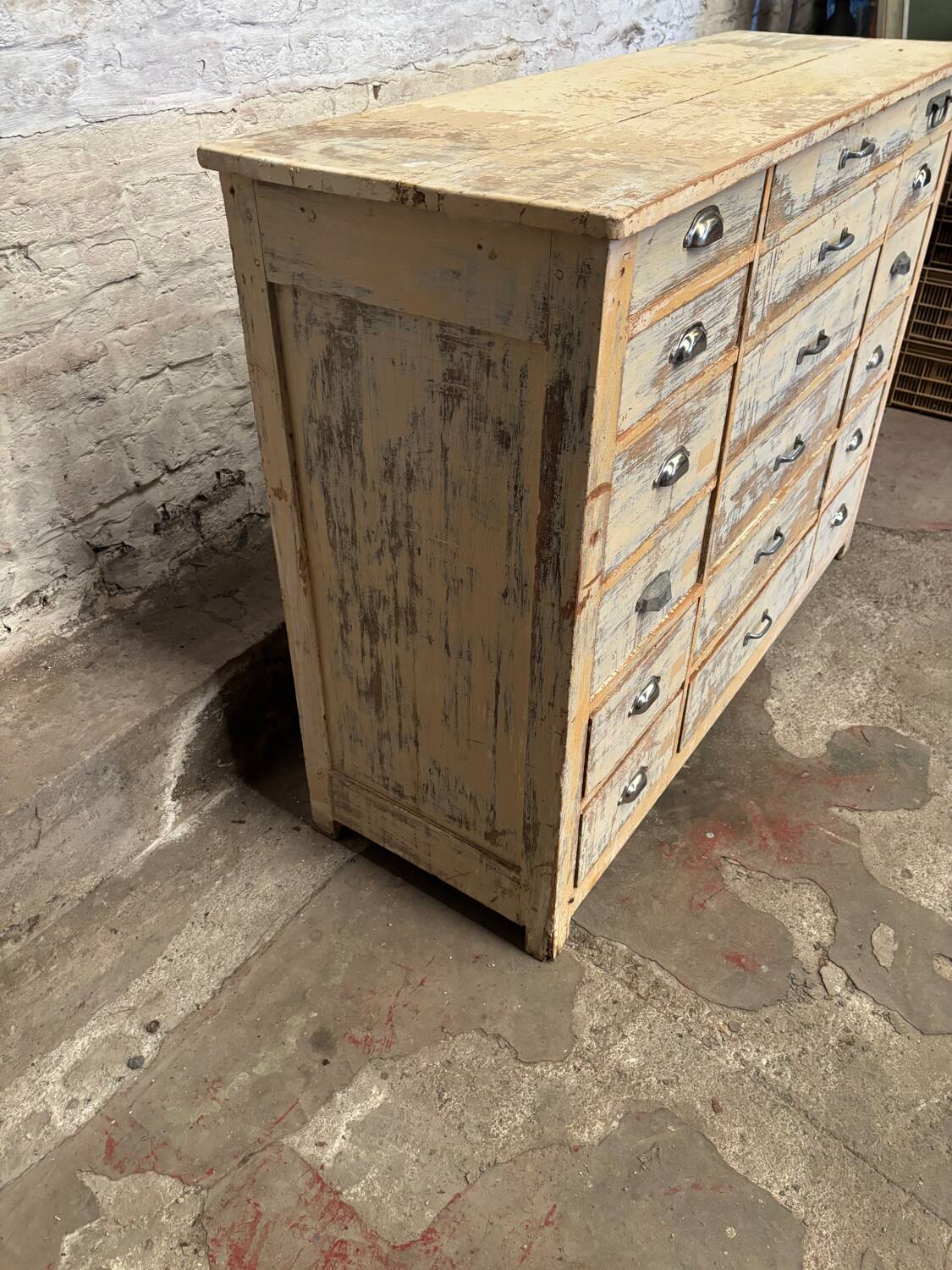 Trade furniture