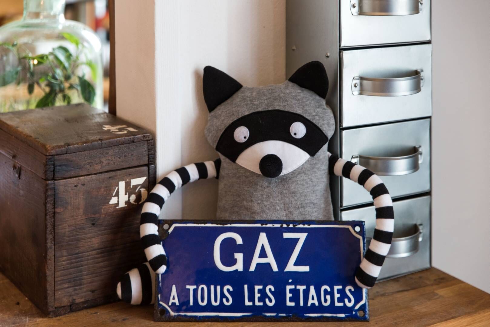 Sign Gas to all floors