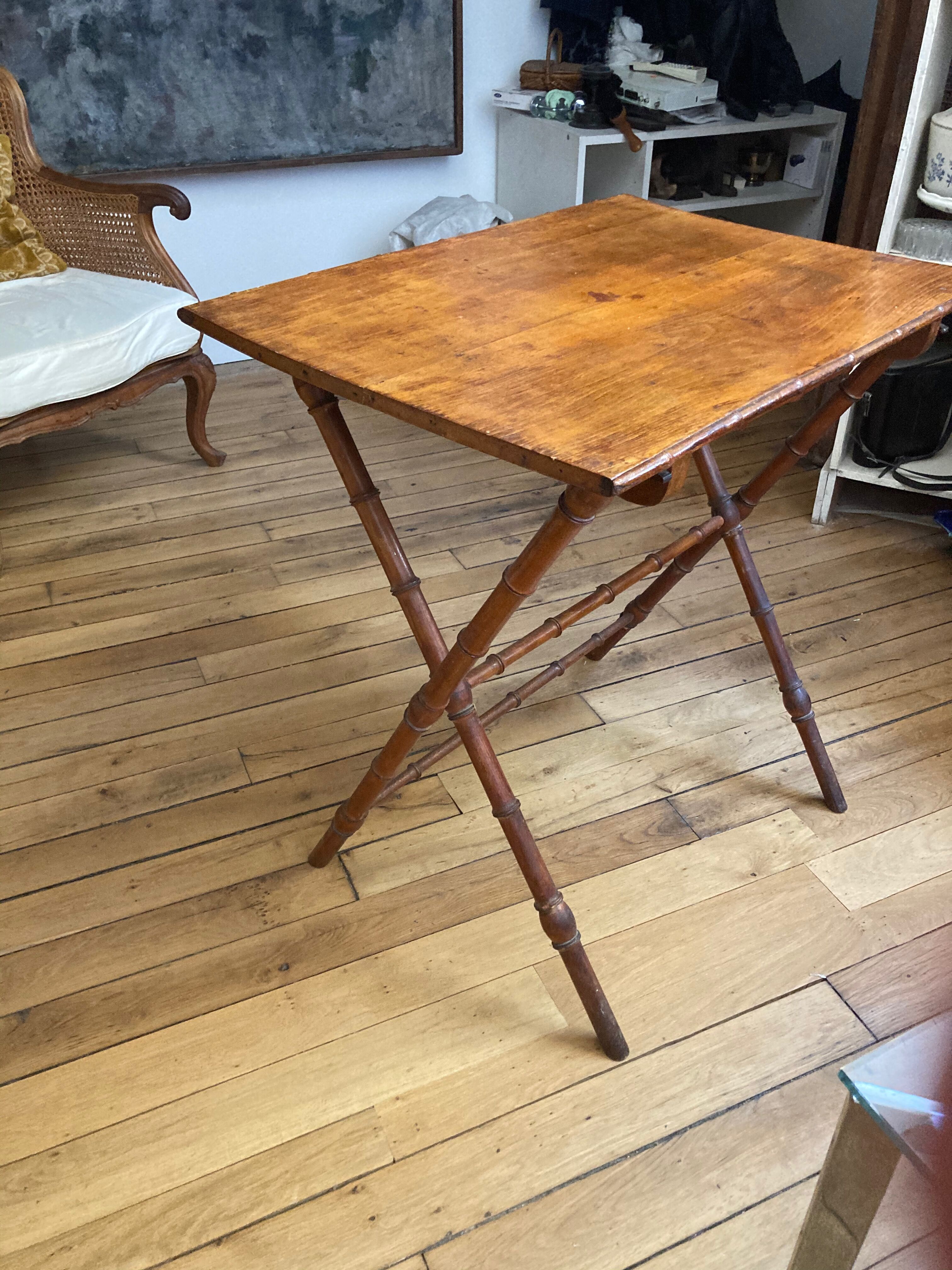Bamboo folding table