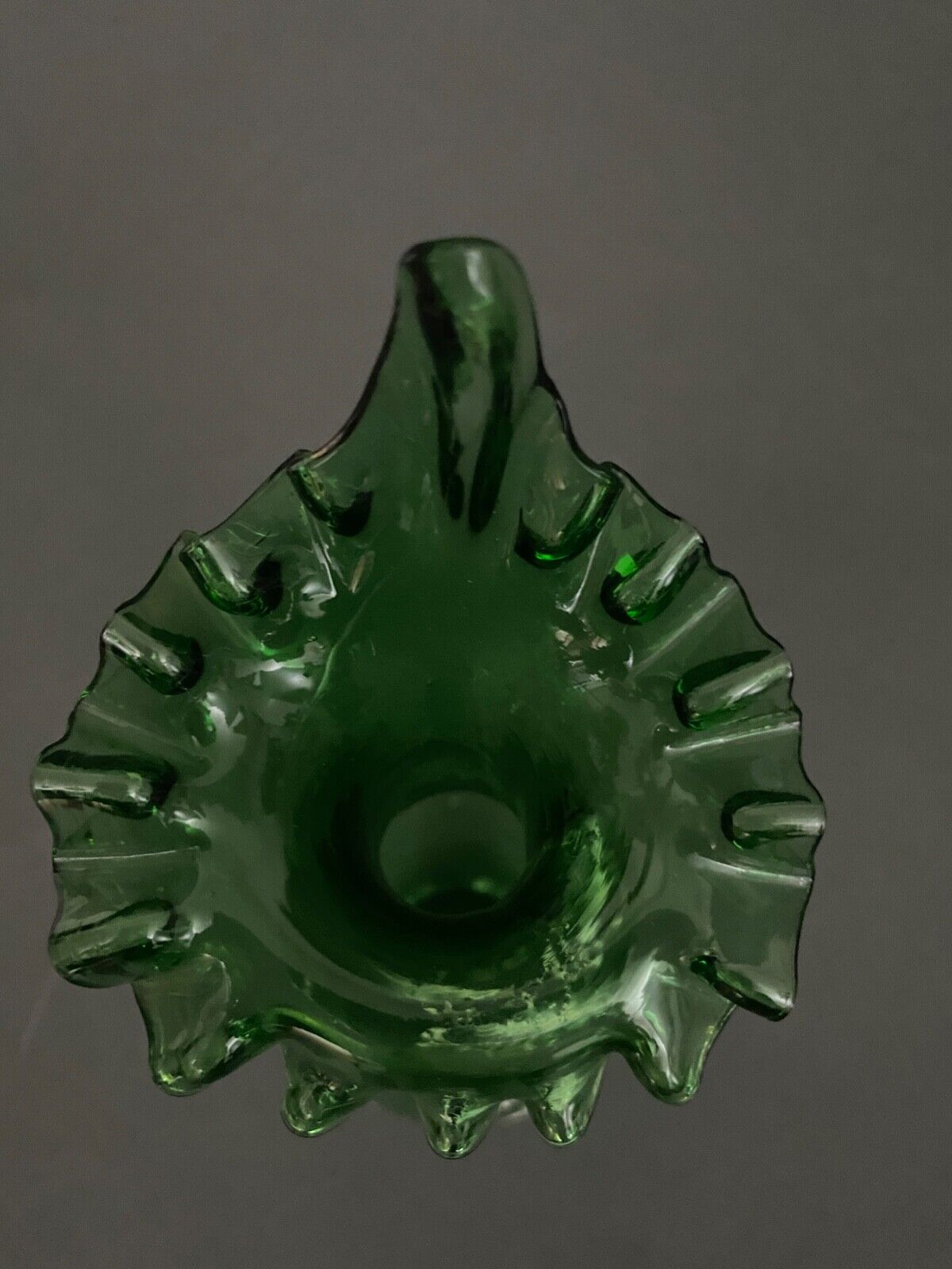 Pair of Marie Gregory vases in green floral decoration enamelled 1900