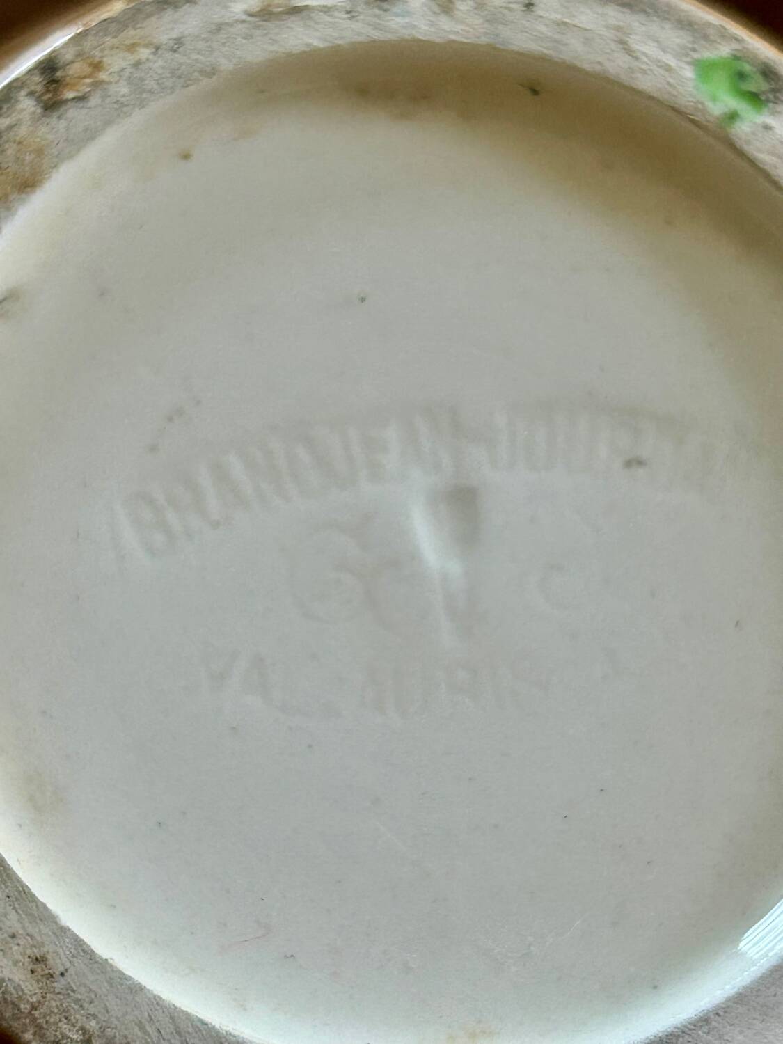 Vallauris coffee set – wood effect & colorful interiors